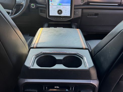 Used 2022 Ford Expedition Max Platinum image 8