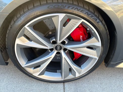 Used 2021 Audi RS 7 Sportback w/ Black Optic Package image 13