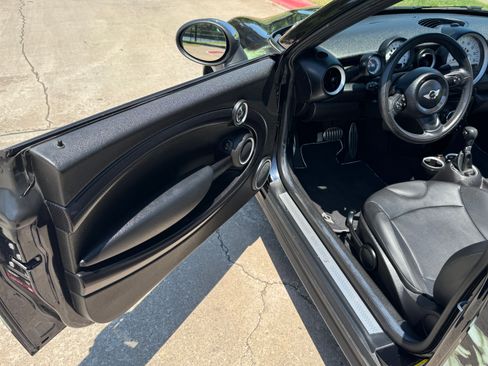 Used 2012 MINI Cooper Roadster S FWD image 12