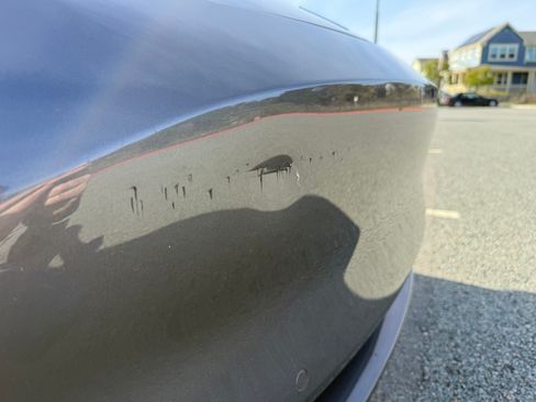 Used 2022 Tesla Model Y Long Range image 23