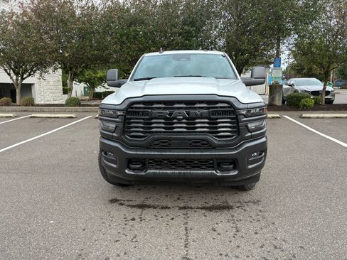 Used 2025 RAM 2500 Tradesman w/ Bed Convenience Group AWD/4WD image 2