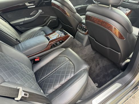 Used 2014 Audi A8 L 4.0T image 18