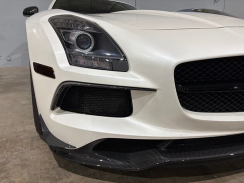 Used 2014 Mercedes-Benz SLS AMG Black Series image 8