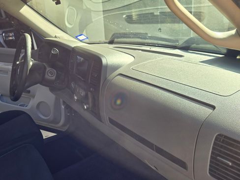 Used 2011 GMC Sierra 1500 W/T w/ Work Truck Plus Package image 20