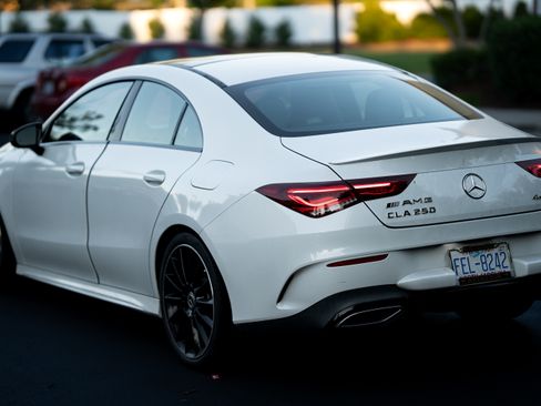 Used 2020 Mercedes-Benz CLA 250 4MATIC image 26