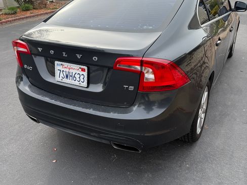 Used 2016 Volvo S60 T5 Premier image 5