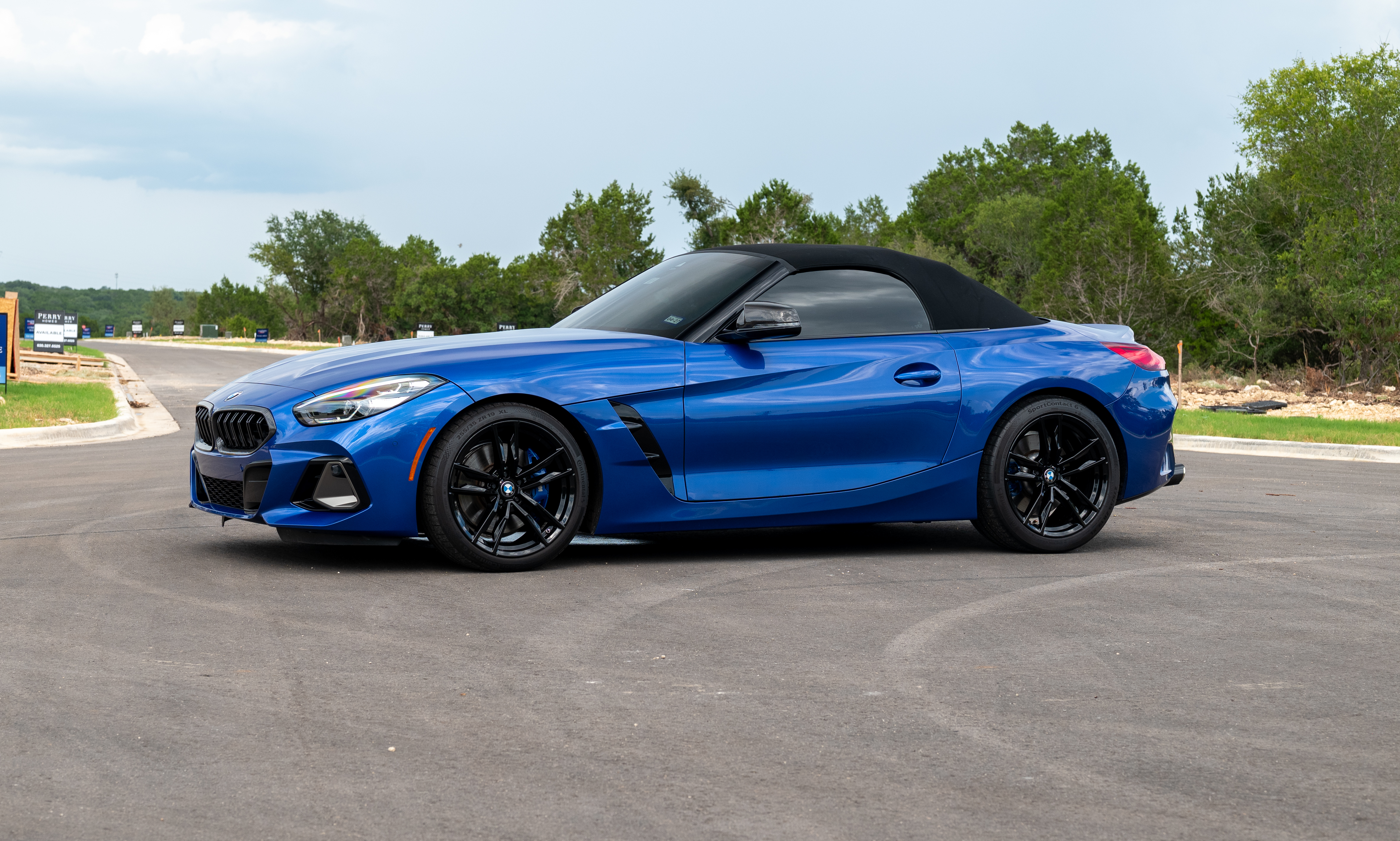 Used 2024 BMW Z4 M40i w/ Premium Package RWD image 5