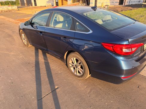 Used 2016 Hyundai Sonata SE FWD image 4