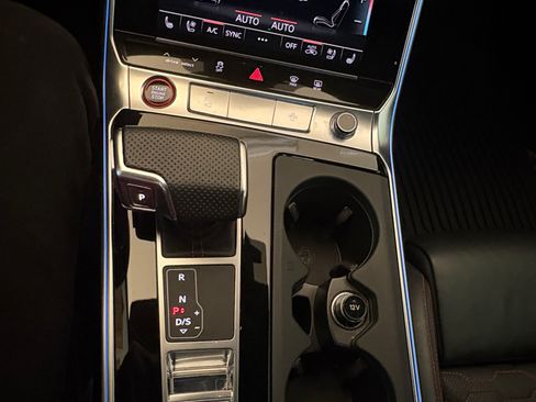 Used 2021 Audi RS 7 Sportback w/ Black Optic Package image 24