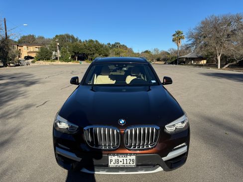 Used 2019 BMW X3 sDrive30i w/ Driving Assistance Package image 2