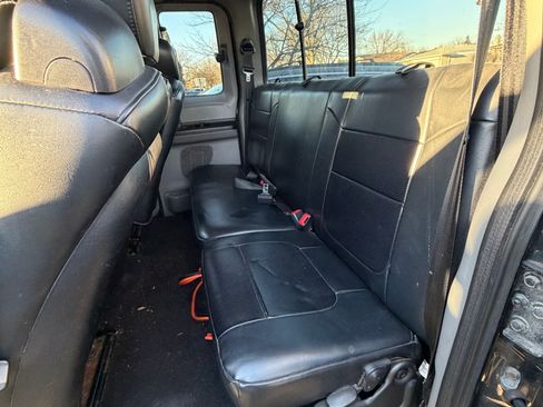Used 2004 Ford F350 XLT image 18