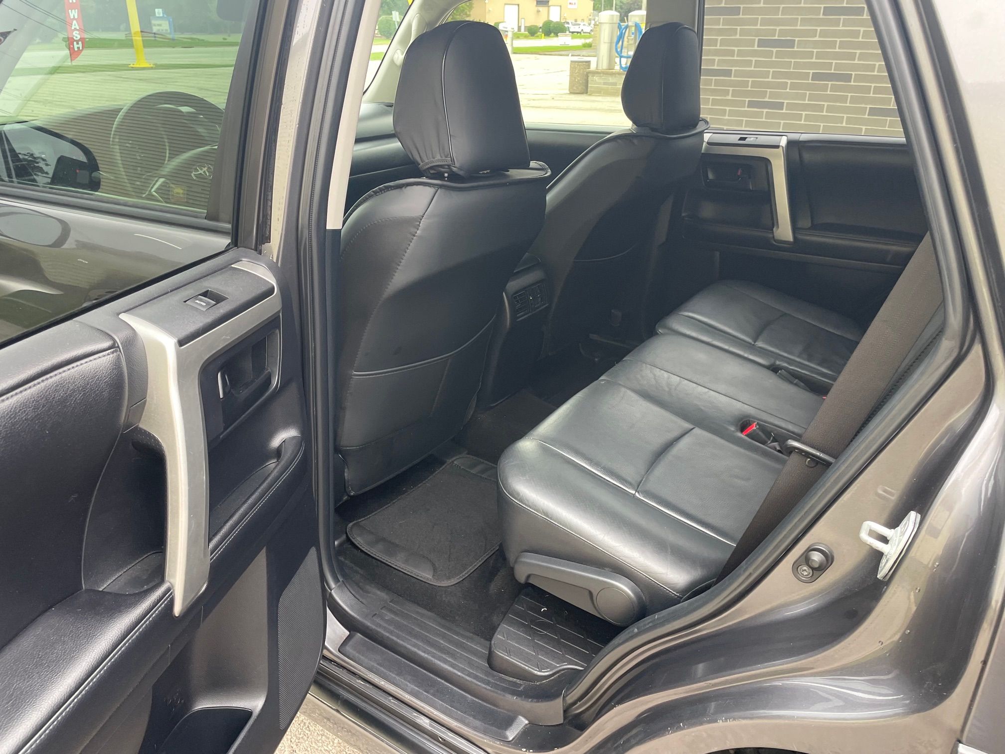 Used 2012 Toyota 4Runner Limited AWD/4WD image 14