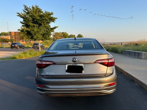 Used 2022 Volkswagen Jetta SEL image 5