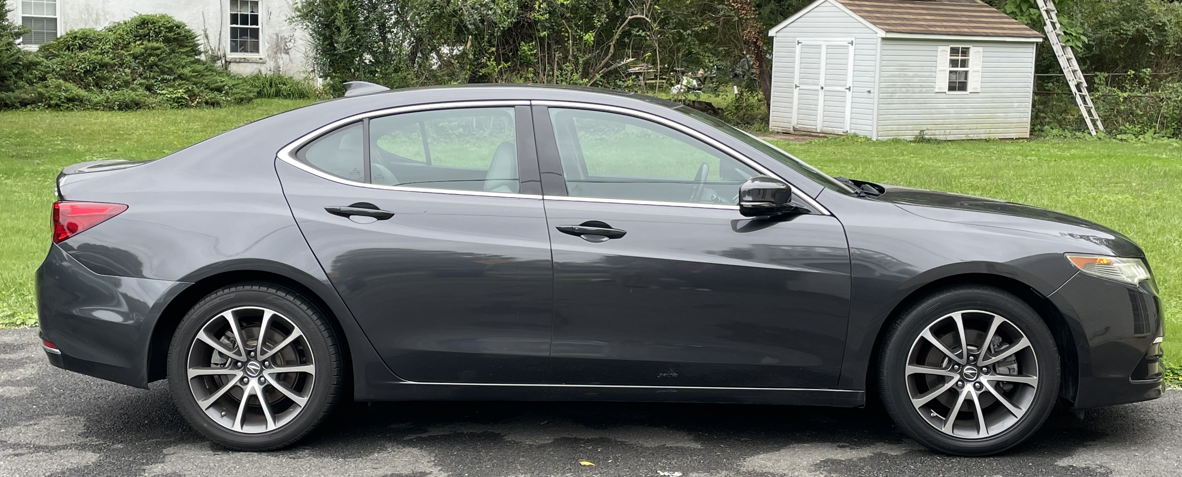 Used 2016 Acura TLX V6 FWD image 8