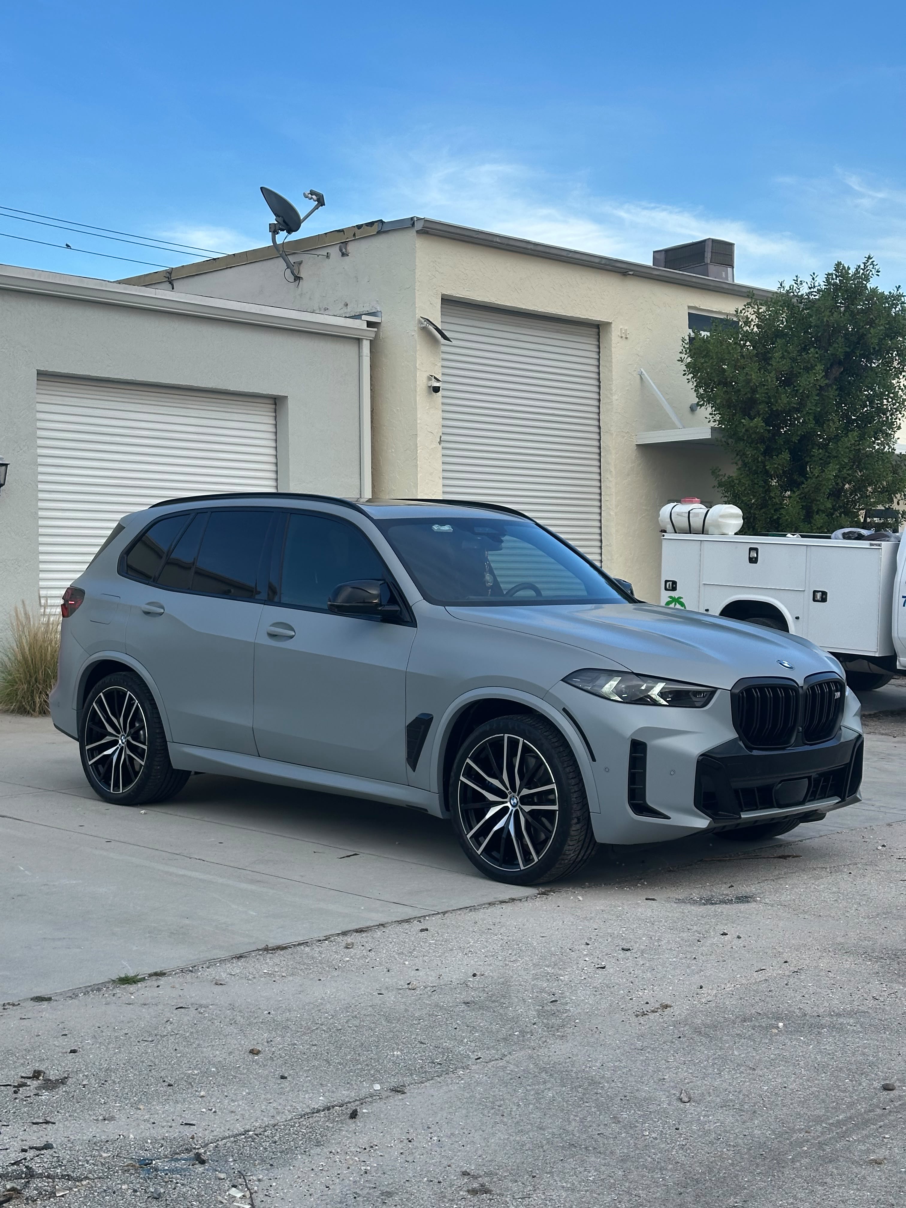 Used 2024 BMW X5 M60i AWD/4WD image 5