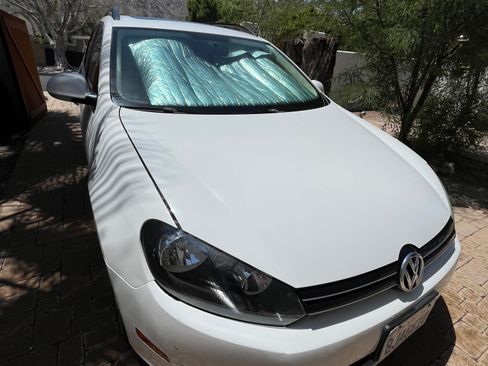 Used 2012 Volkswagen Jetta TDI FWD image 2