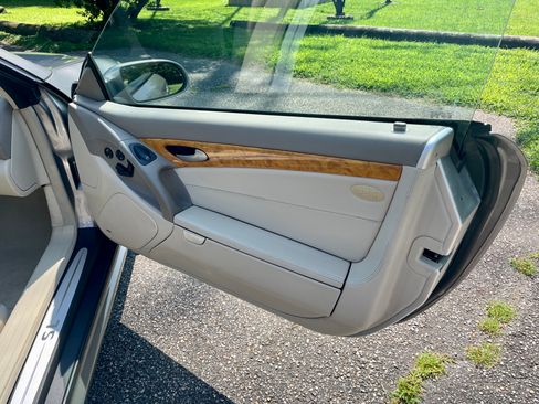 Used 2006 Mercedes-Benz SL 500 image 16