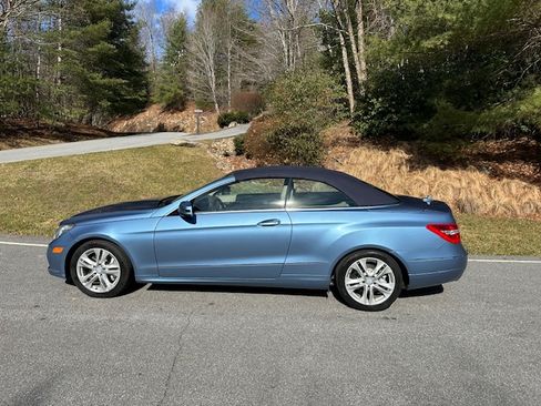 Used 2011 Mercedes-Benz E 350 Cabriolet image 20
