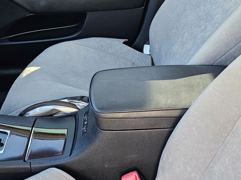 Used 2011 Lexus ES 350 image 12