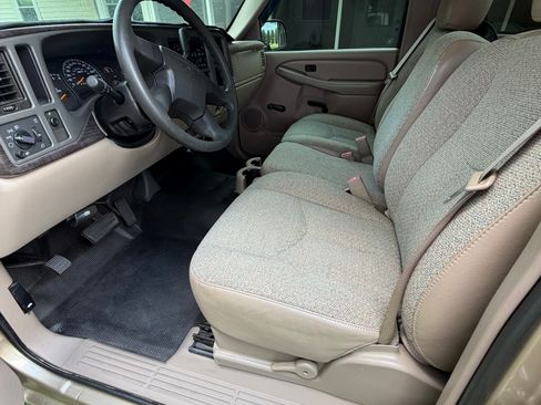 Used 2007 GMC Sierra 1500 W/T RWD image 6