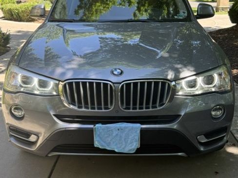 Used 2017 BMW X3 xDrive28i AWD/4WD image 6