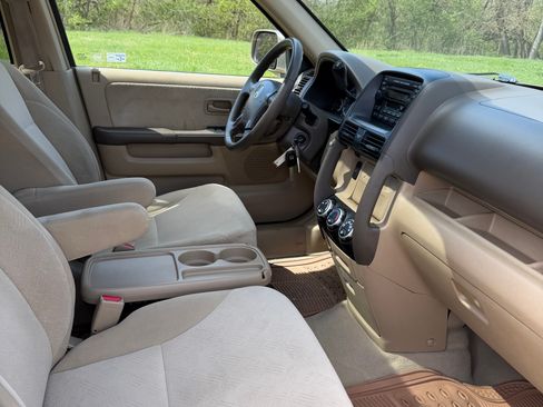Used 2006 Honda CR-V EX image 13