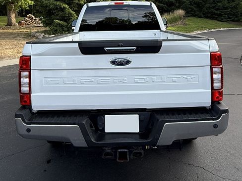 Used 2022 Ford F350 4x4 SuperCab Super Duty image 5
