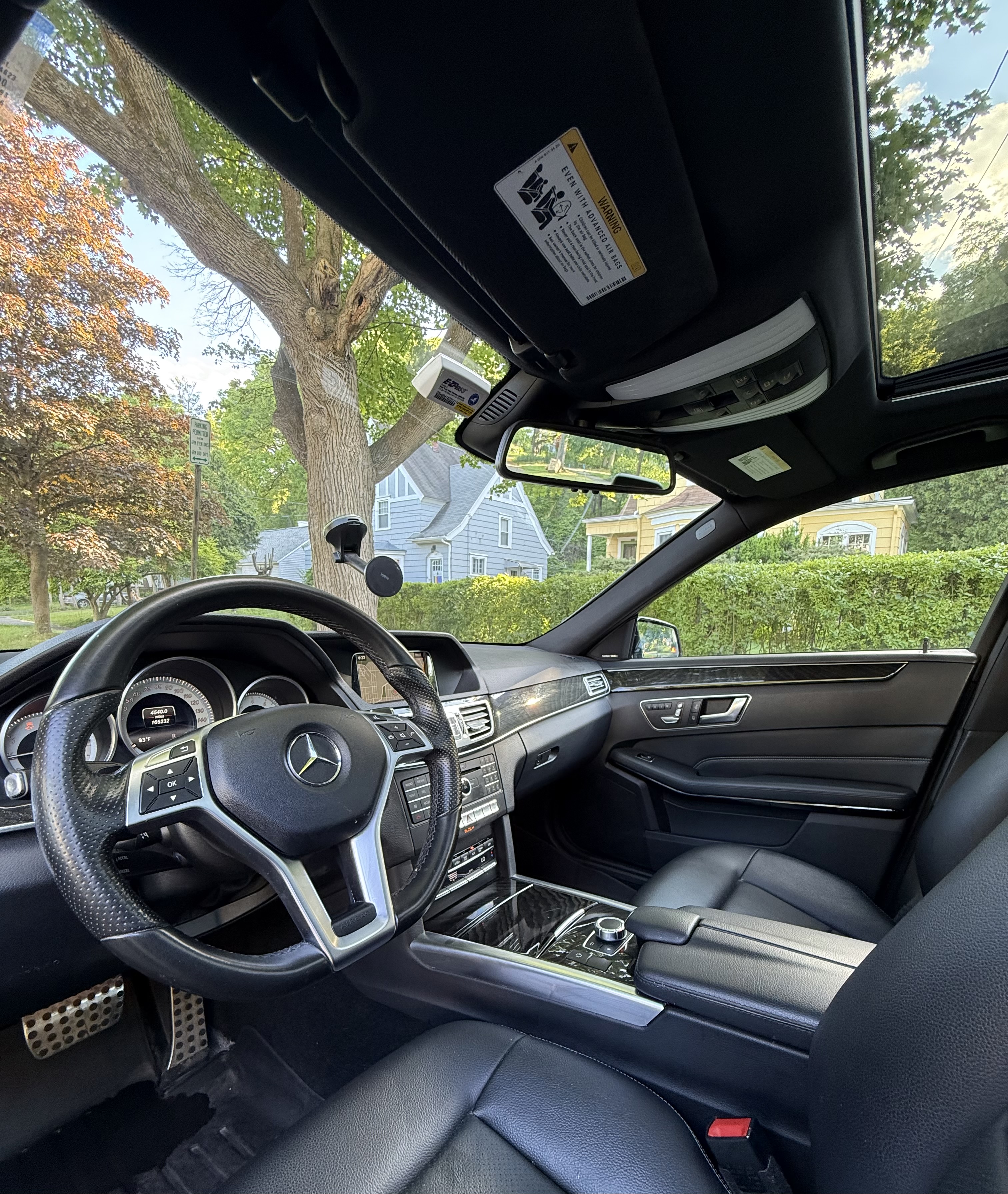 Used 2016 Mercedes-Benz E 350 4MATIC Sedan image 16