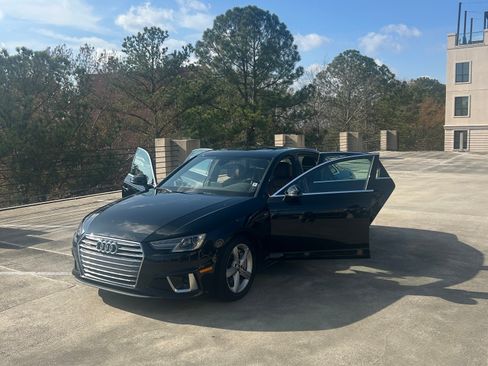 Used 2019 Audi A4 2.0T Premium w/ Convenience Package image 2