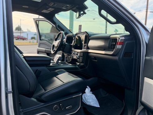 Used 2023 Ford F150 Raptor AWD/4WD image 9