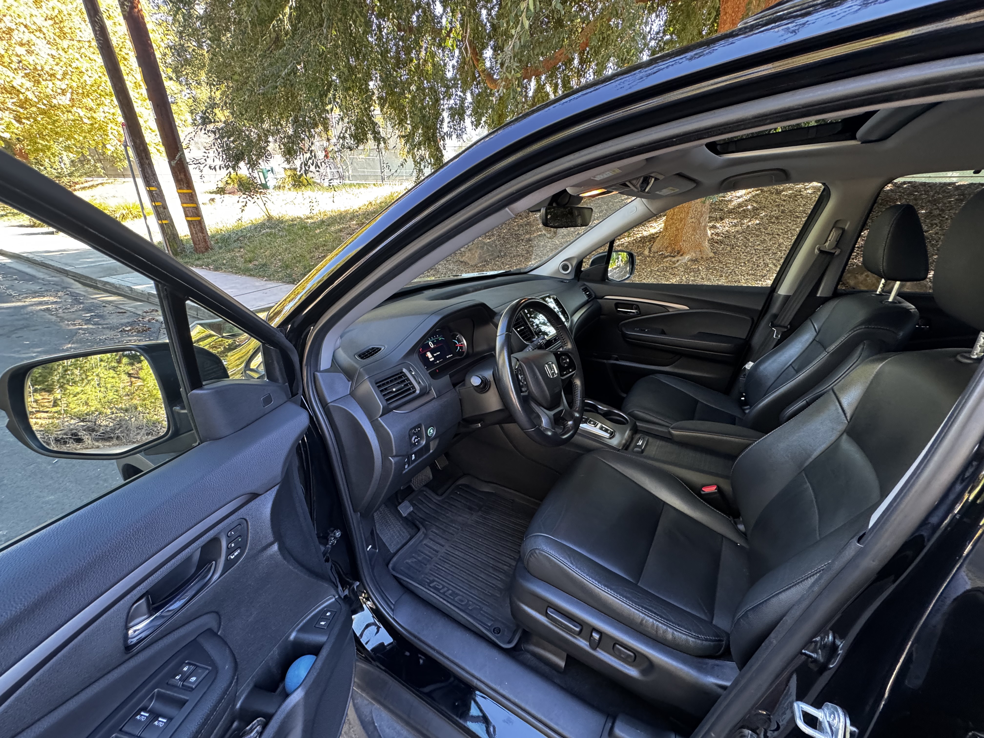 Used 2021 Honda Pilot Special Edition image 14