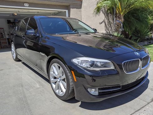 Used 2011 BMW 535i Sedan RWD image 4