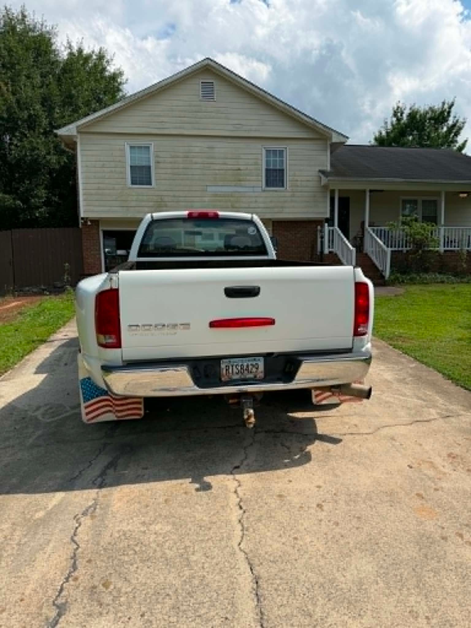 Used 2004 Dodge Ram 3500 Truck SLT w/ Trailer Tow Group RWD image 8