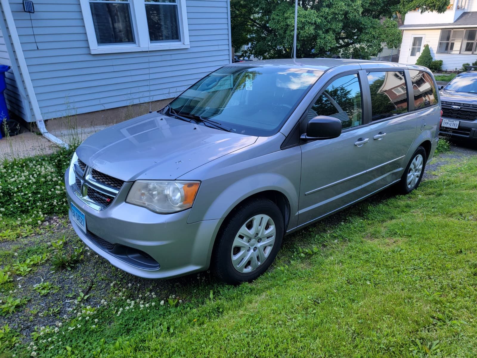 Used 2014 Dodge Grand Caravan SE w/ Quick Order Package 29E SE FWD image 5