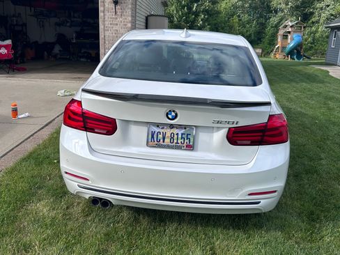Used 2016 BMW 328i Sedan RWD image 6