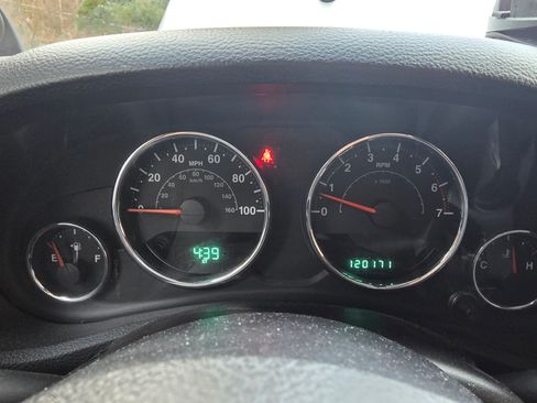 Used 2011 Jeep Wrangler Unlimited Sahara w/ Dual Top Group image 14