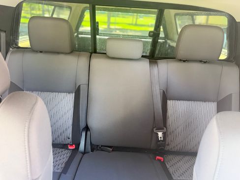 Used 2016 Toyota Tundra SR5 w/ SR5 Upgrade Package RWD image 24