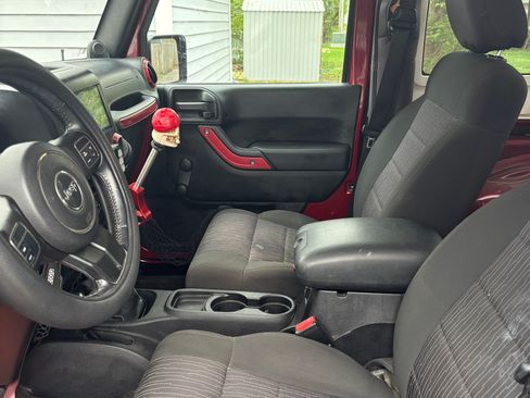 Used 2012 Jeep Wrangler Rubicon w/ Dual Top Group image 6