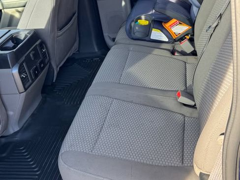 Used 2018 Ford F150 XLT w/ Equipment Group 302A Luxury image 11