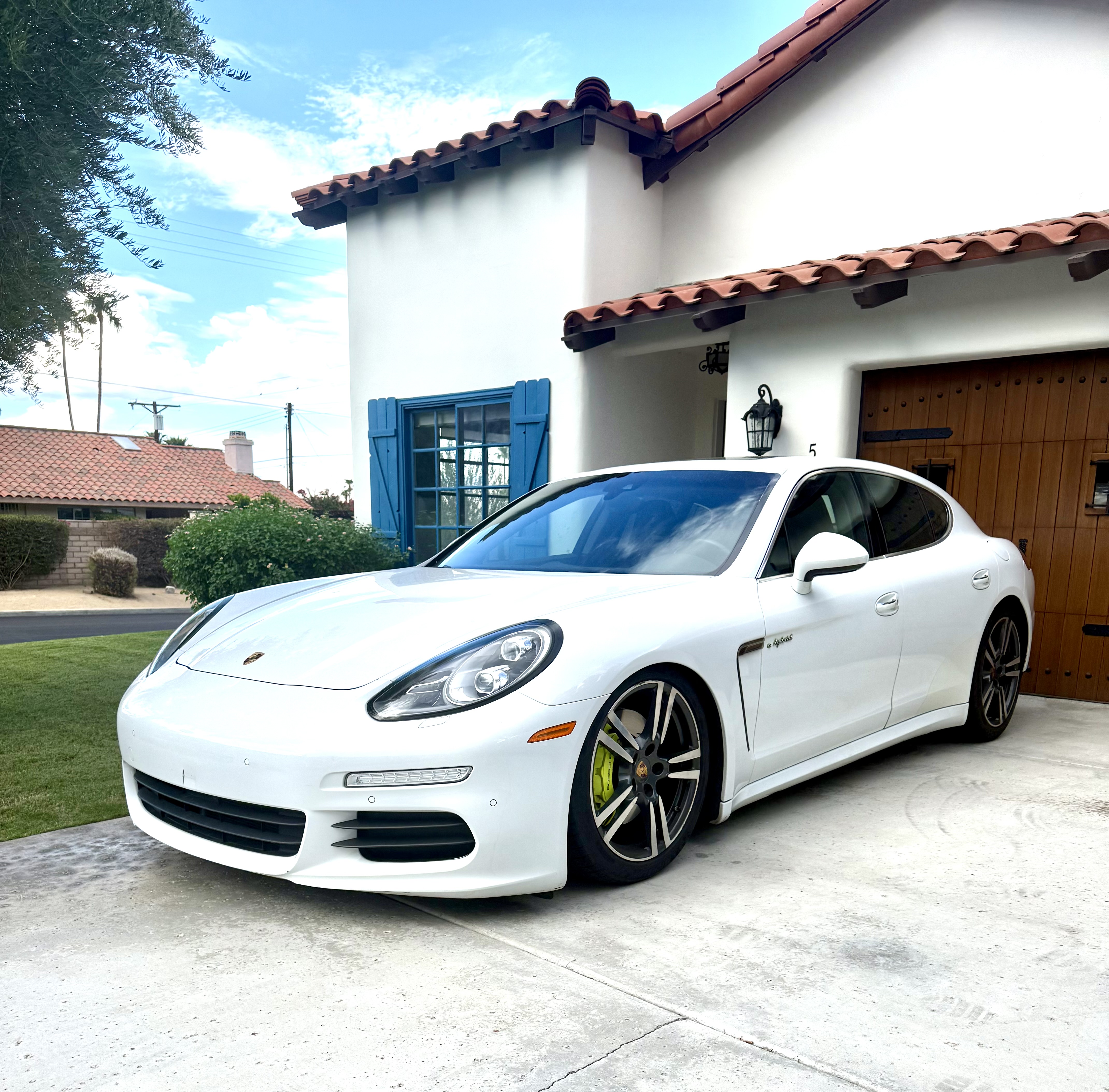 Used 2014 Porsche Panamera S RWD image 14