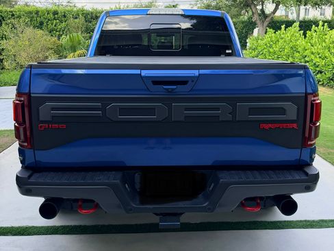 Used 2019 Ford F150 Raptor w/ Equipment Group 802A Luxury AWD/4WD image 2