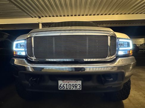 Used 2001 Ford F250 Long Bed image 12