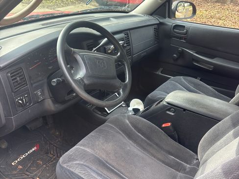 Used 2003 Dodge Dakota 2WD Regular Cab image 2