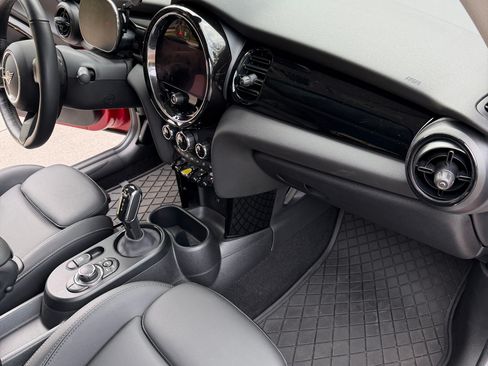 Used 2024 MINI Cooper SE image 19