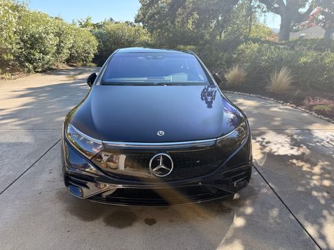 Used 2025 Mercedes-Benz EQS 450+ 4MATIC Sedan image 4