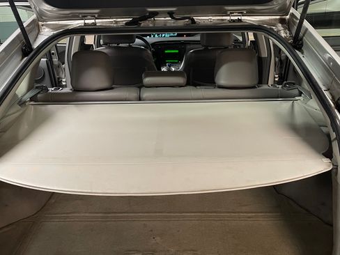 Used 2010 Toyota Prius Three FWD image 11