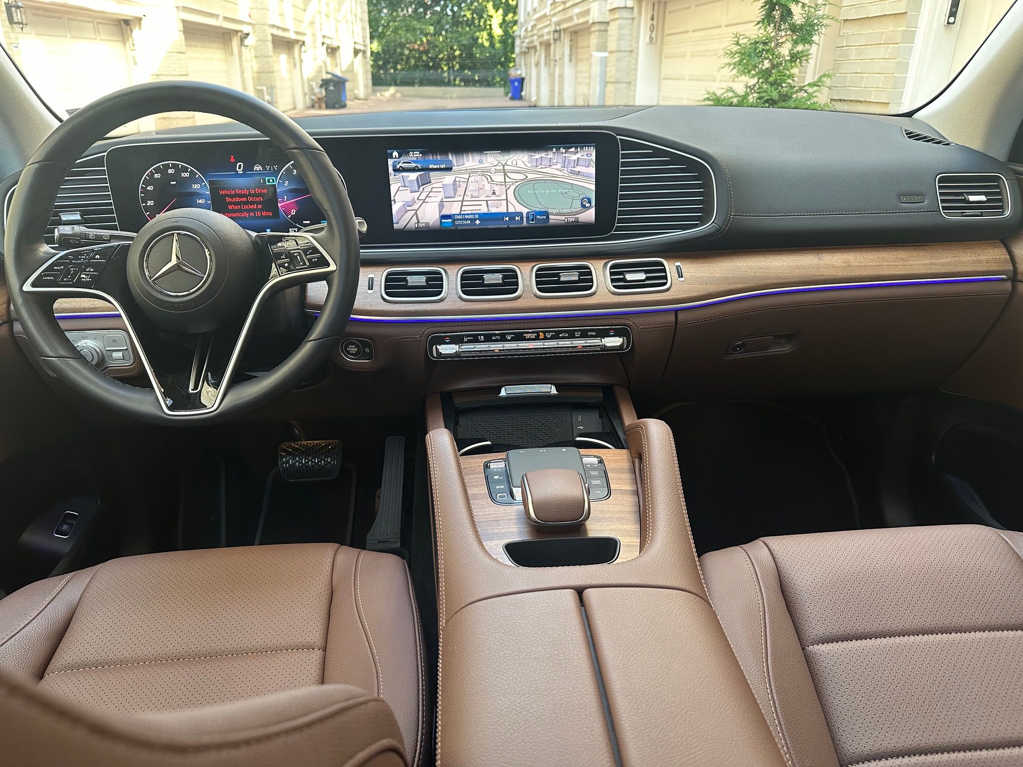 Used 2025 Mercedes-Benz GLE 350 4MATIC image 9