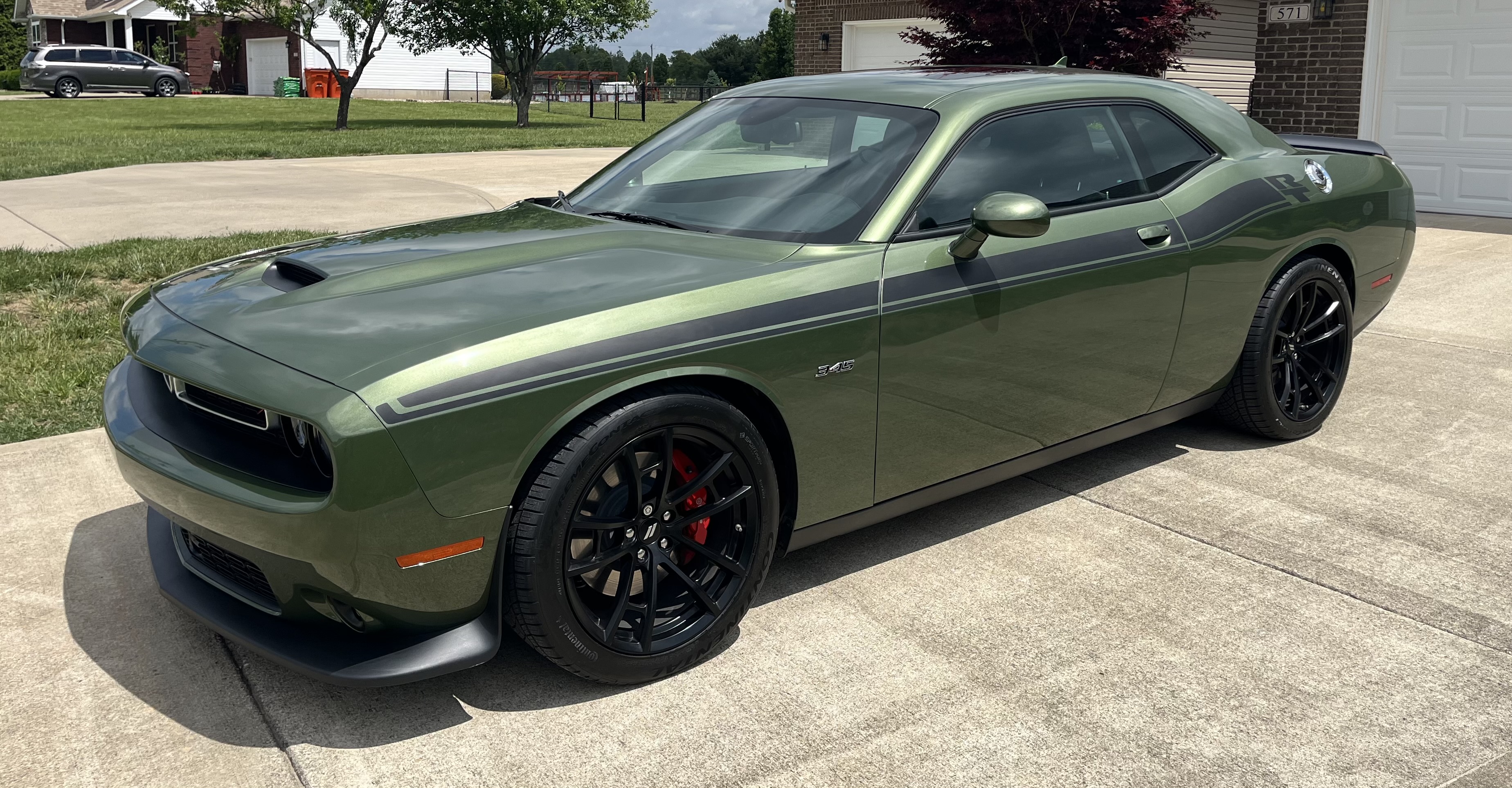 Used 2023 Dodge Challenger R/T w/ Plus Package RWD image 1