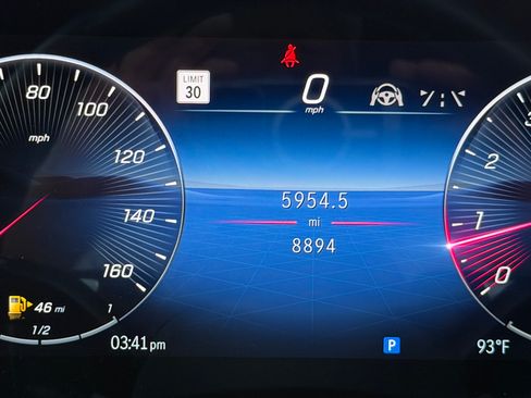 Used 2025 Mercedes-Benz G 550 image 13