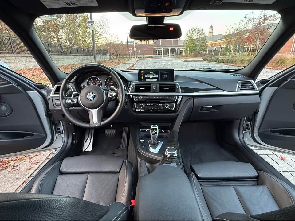 Used 2017 BMW 340i Sedan RWD image 15